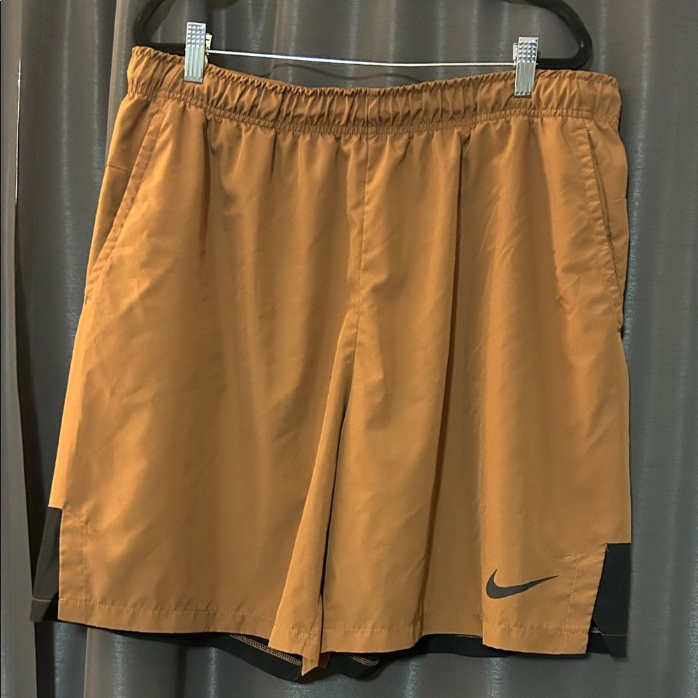 Nike Men's Brown Athletic Shorts